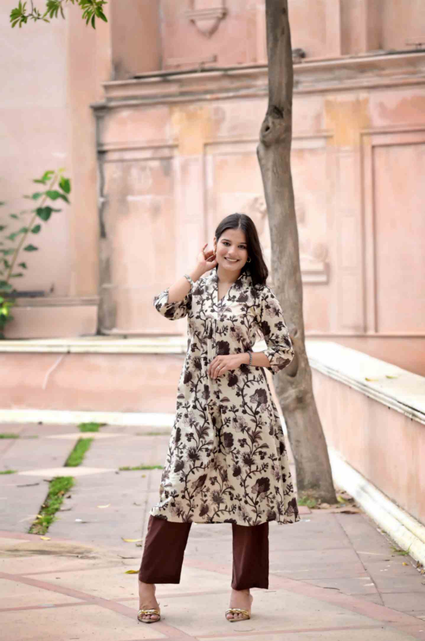 Parsi Suit