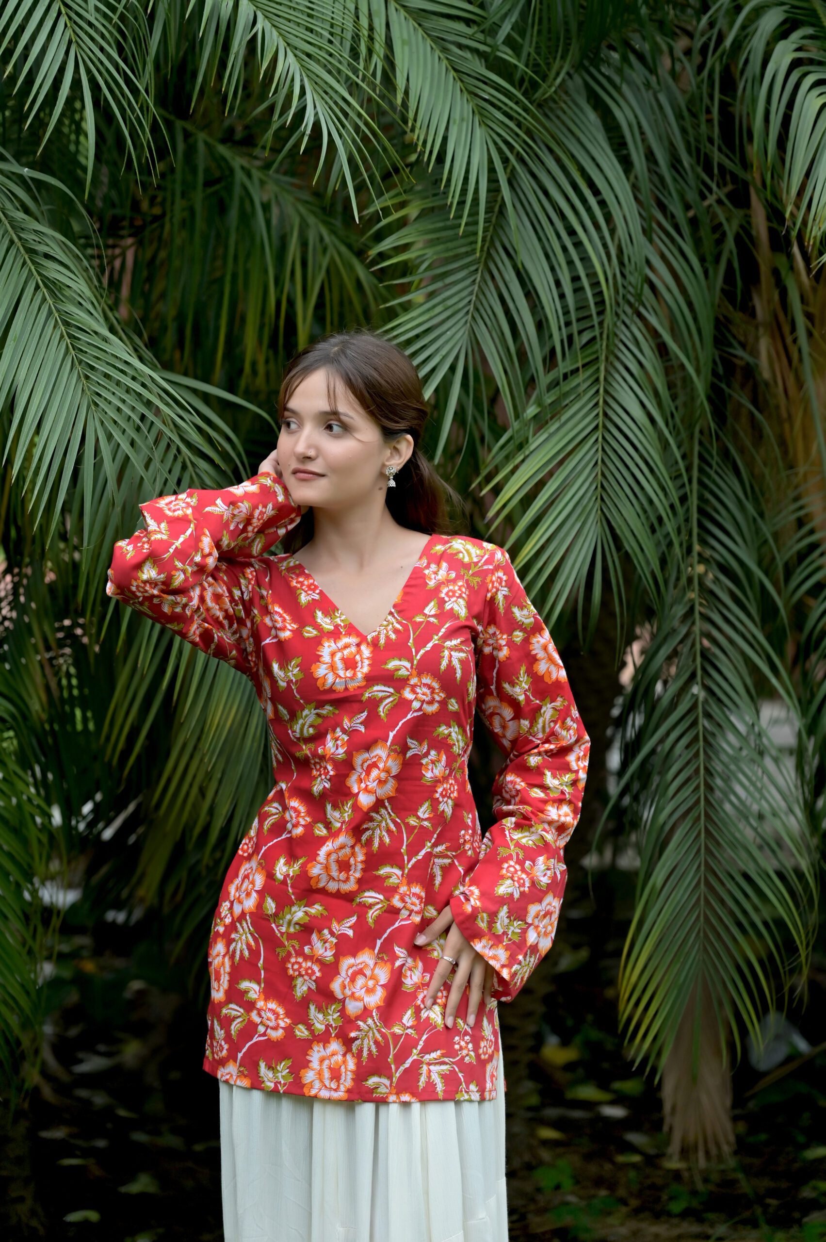 Red Floral Printed Bell Sleeve Short Kurti - Image 4