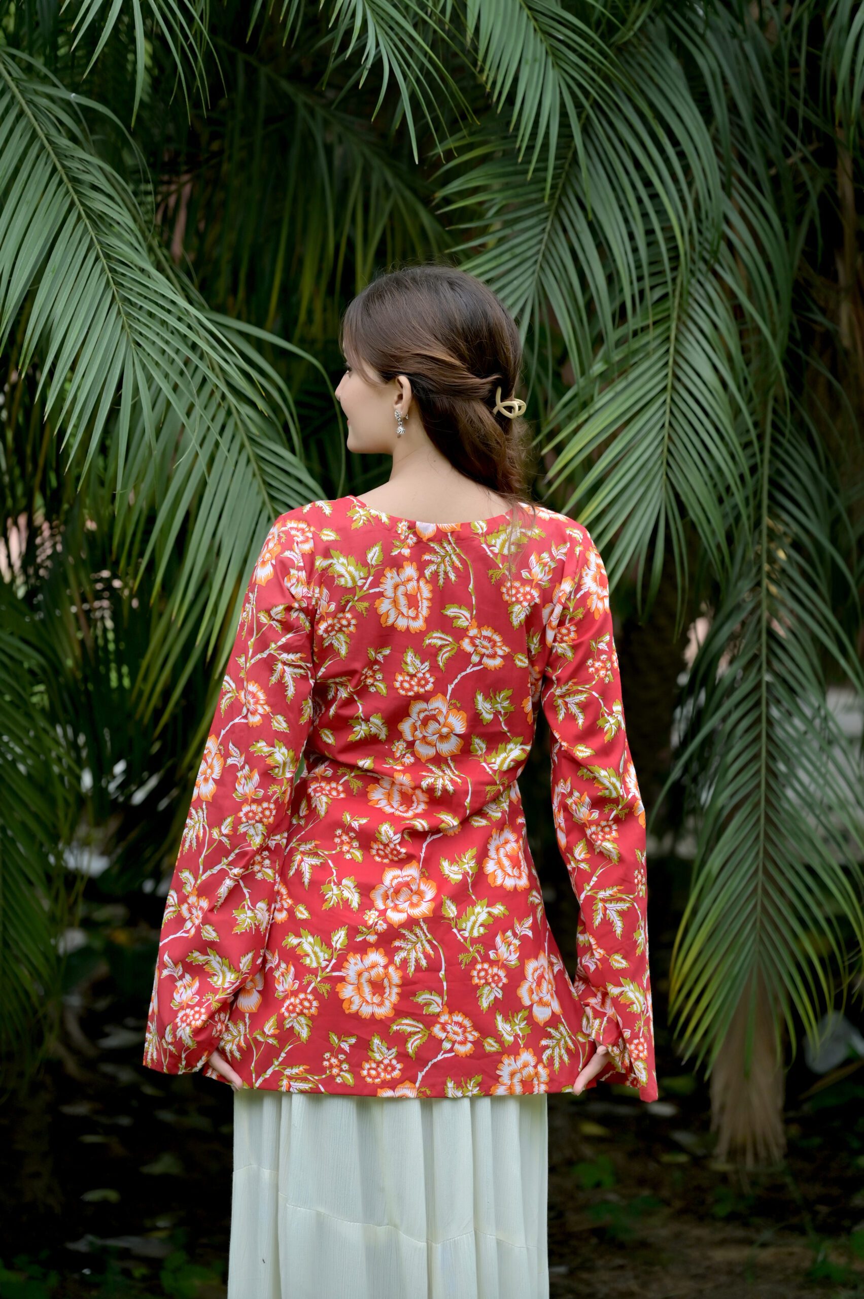 Red Floral Printed Bell Sleeve Short Kurti - Image 3