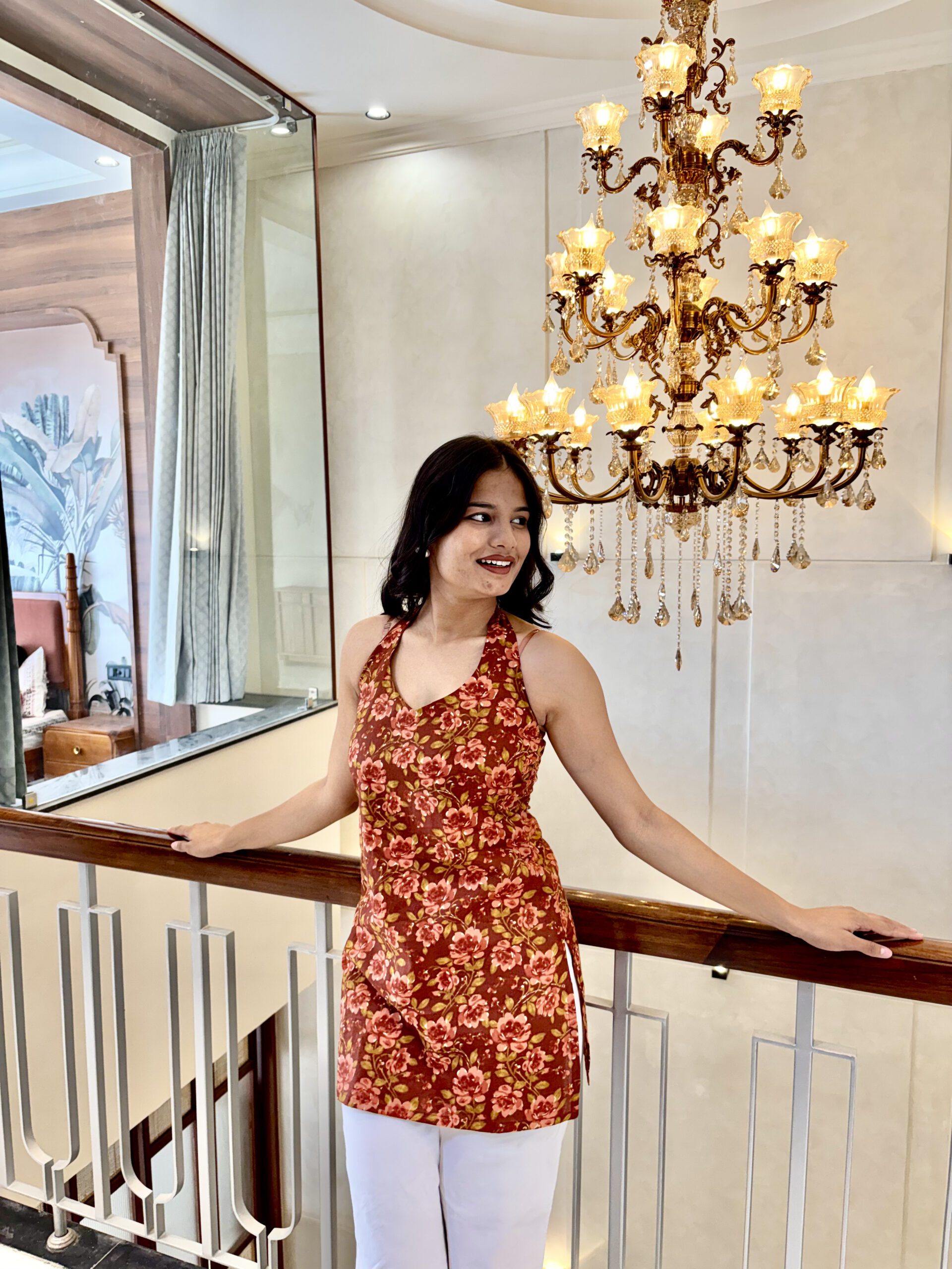 Mannat Floral Printed Halter Neck Short Kurti - Image 3